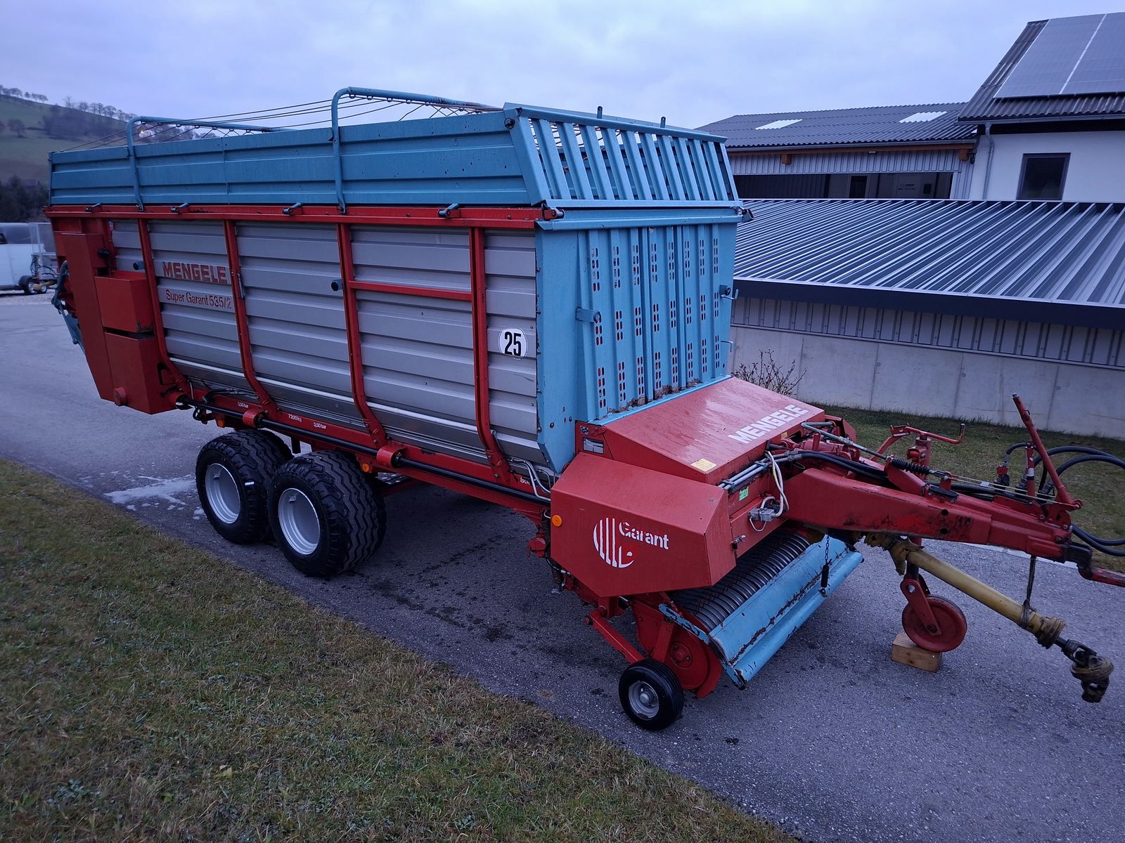 Mengele GARANT 535/2 mit Dosierwalzen 3