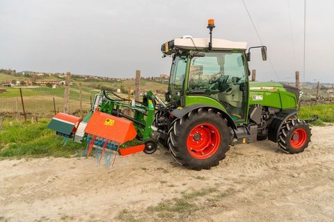 Olmi Mechanische Gras- und Stockbürste einseitig