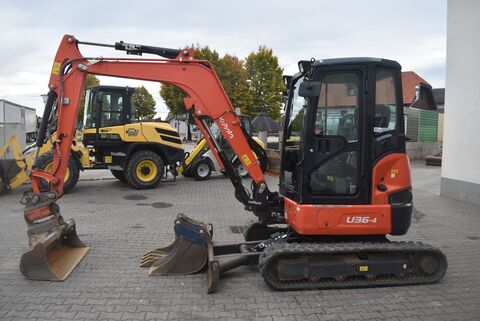 Kubota U36-4 mit Powertilt