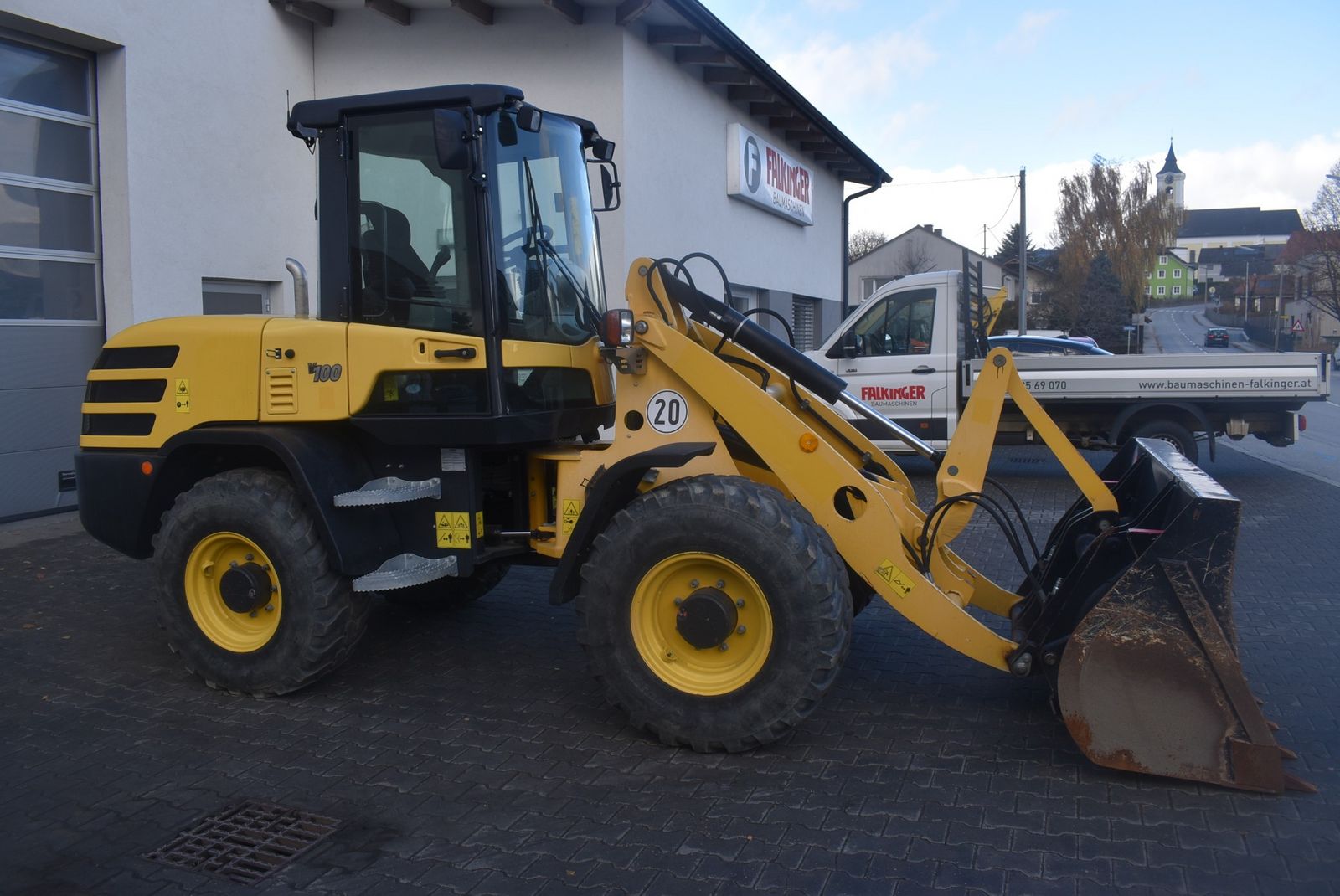 Yanmar V100 mit Straßenzulassung 2