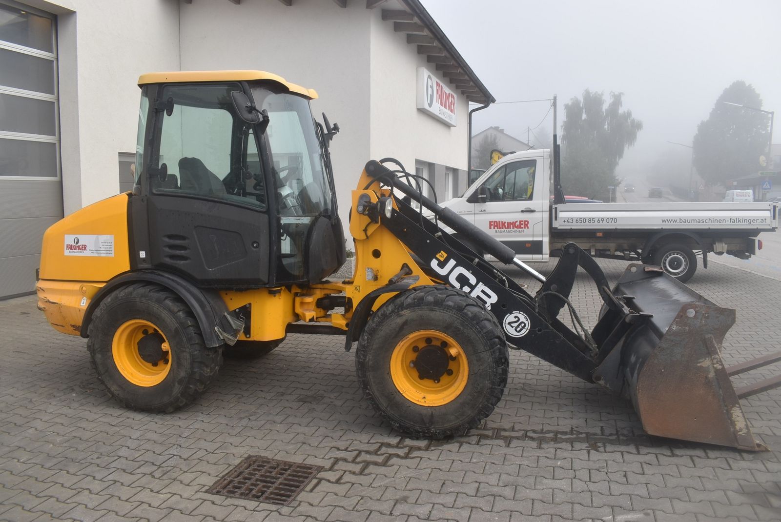 JCB 406 2