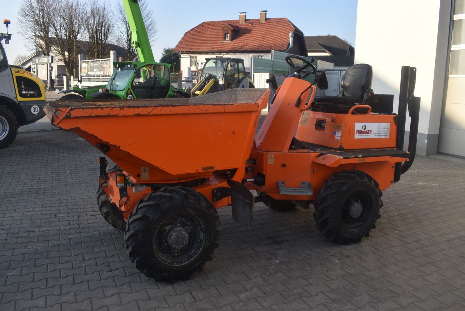 Thwaites MACH 477 mit Straßenzulassung 1