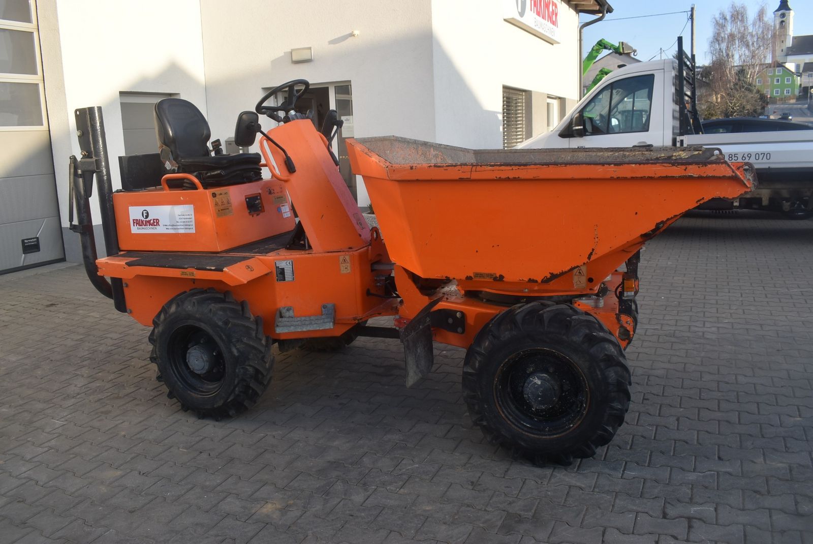 Thwaites MACH 477 mit Straßenzulassung 2
