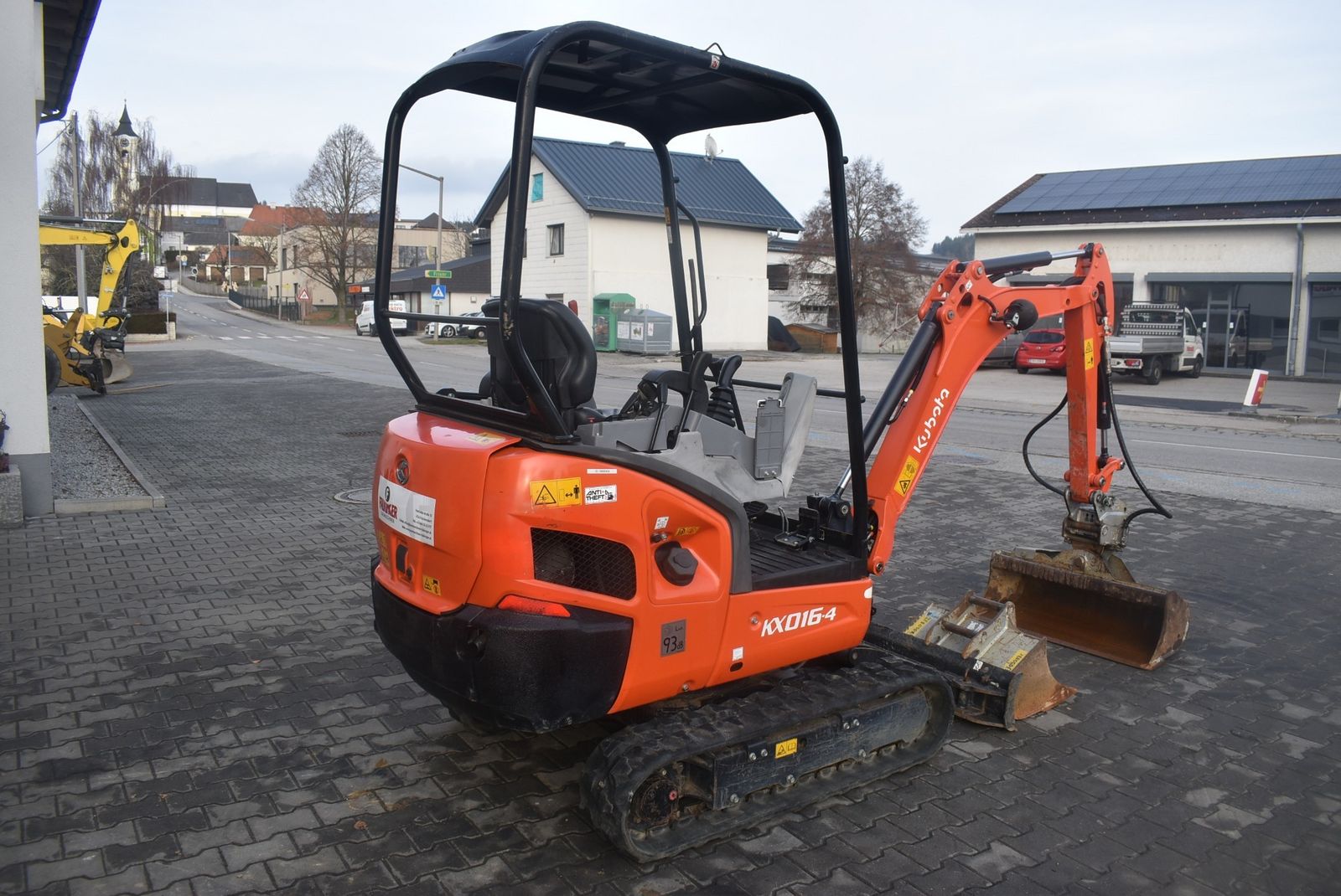 Kubota KX016-4 Canopy 3