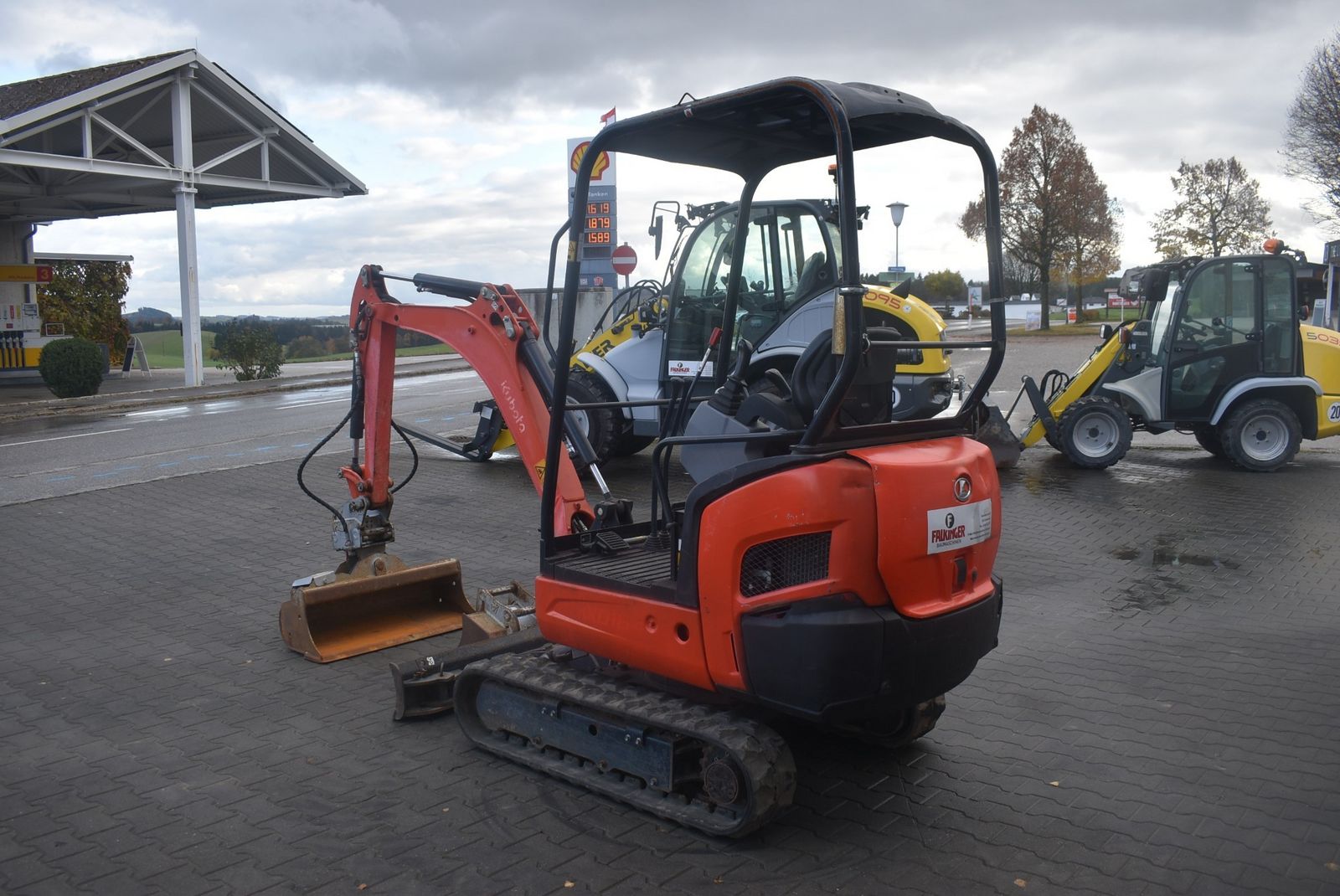 Kubota KX016-4 Canopy 3