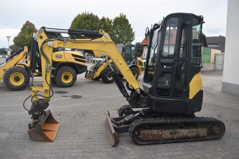Yanmar VIO25-4