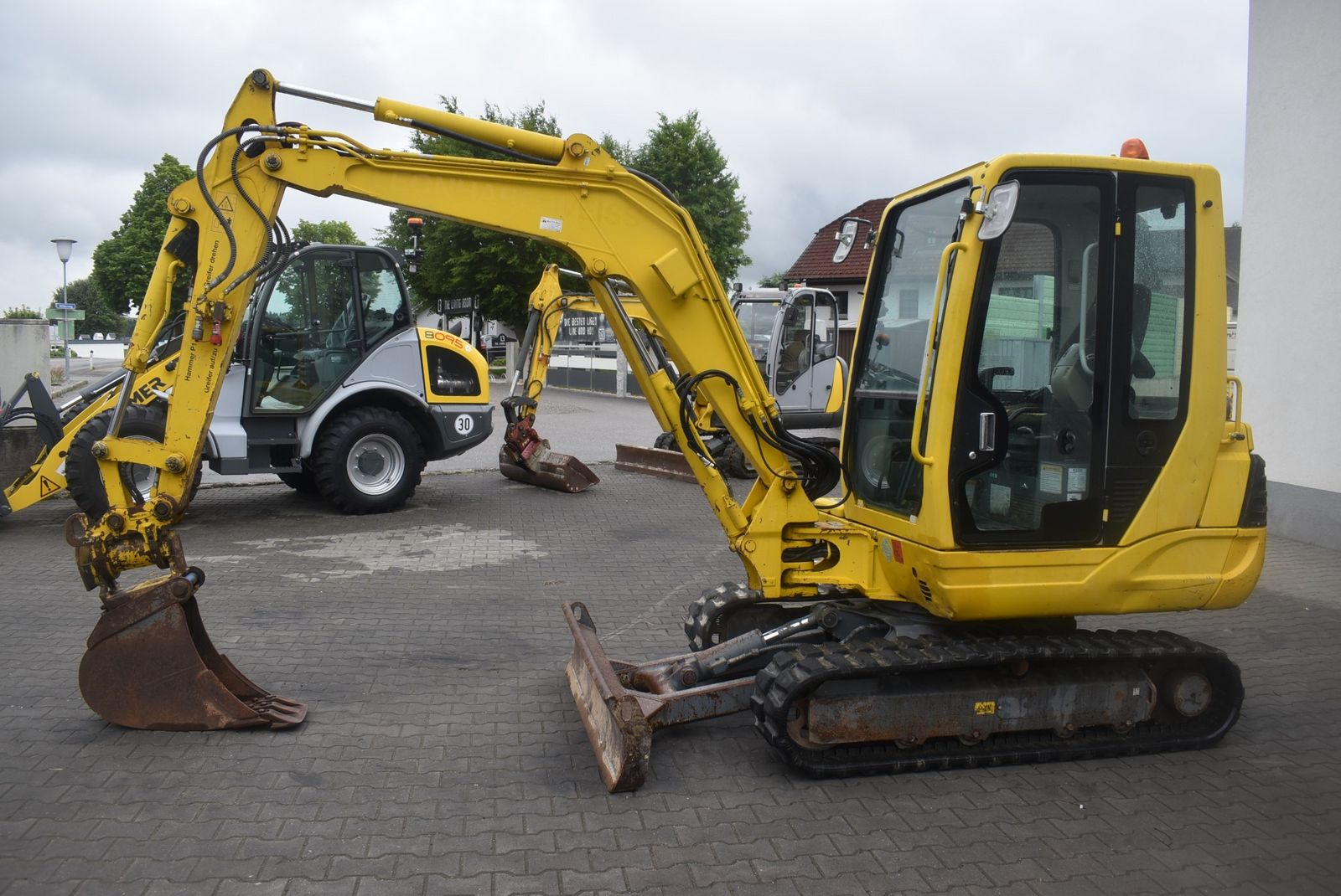 Takeuchi TB235 mit Powertilt 1