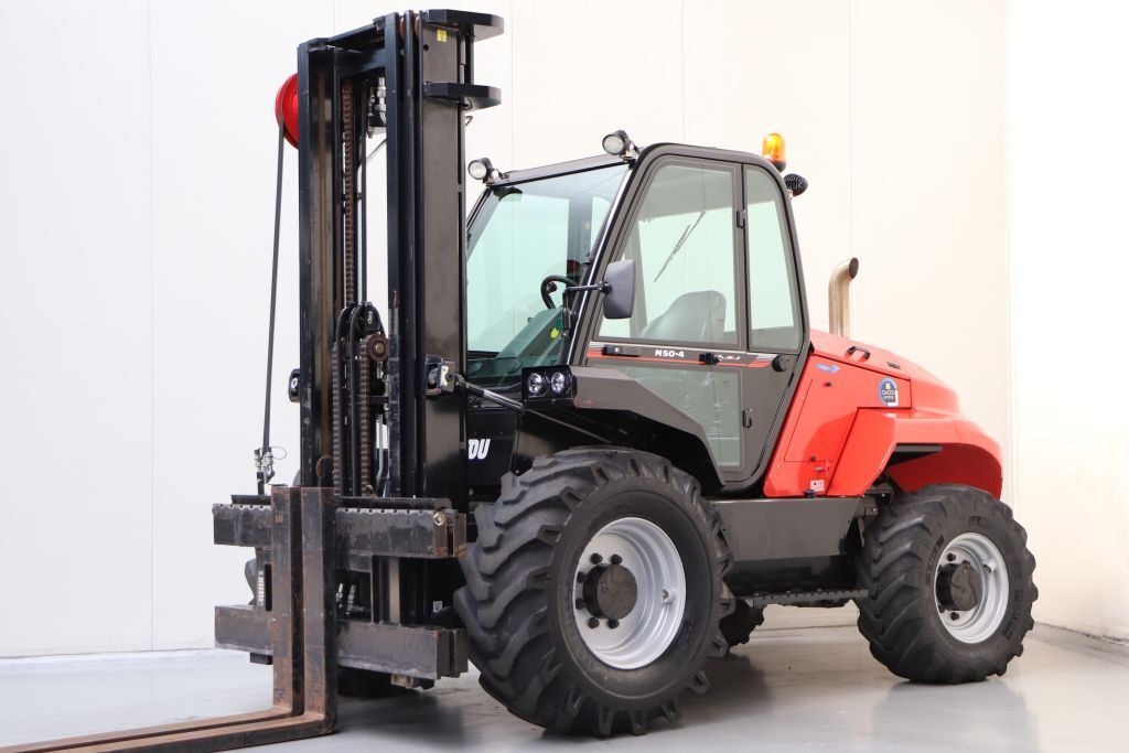 Manitou M50.4 ST5 1