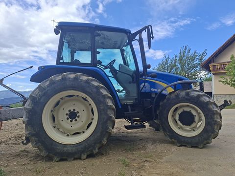 New Holland T5070
