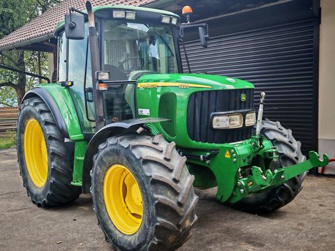 John Deere 6220 SE