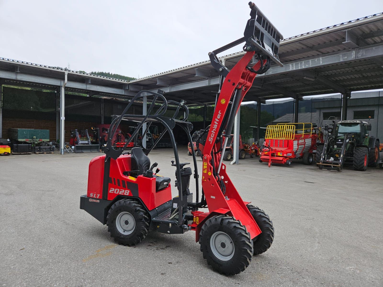 Schäffer Hoflader Schäffer 2028 SLT 3
