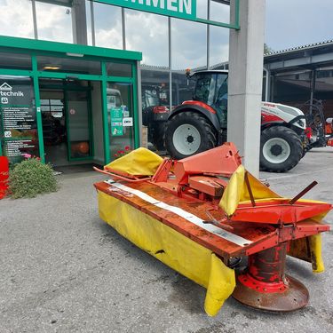 Pöttinger Cat 310 Plus Multitast Frontmähwerk