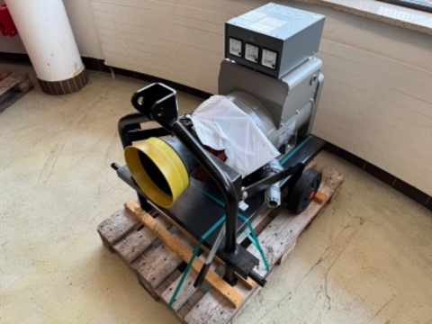 Sonstige Zapfwellengenerator 42 KVA Hausbetrieb