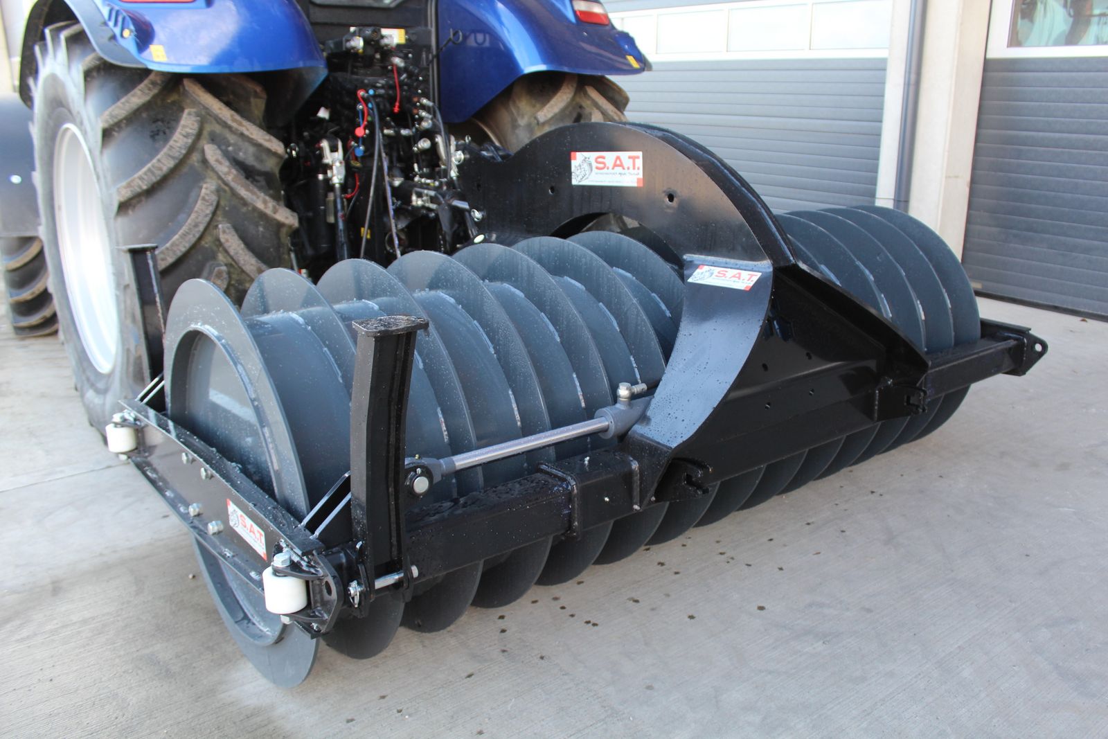 SAT Silowalze mit Seitenverschub - 4000Kg 1