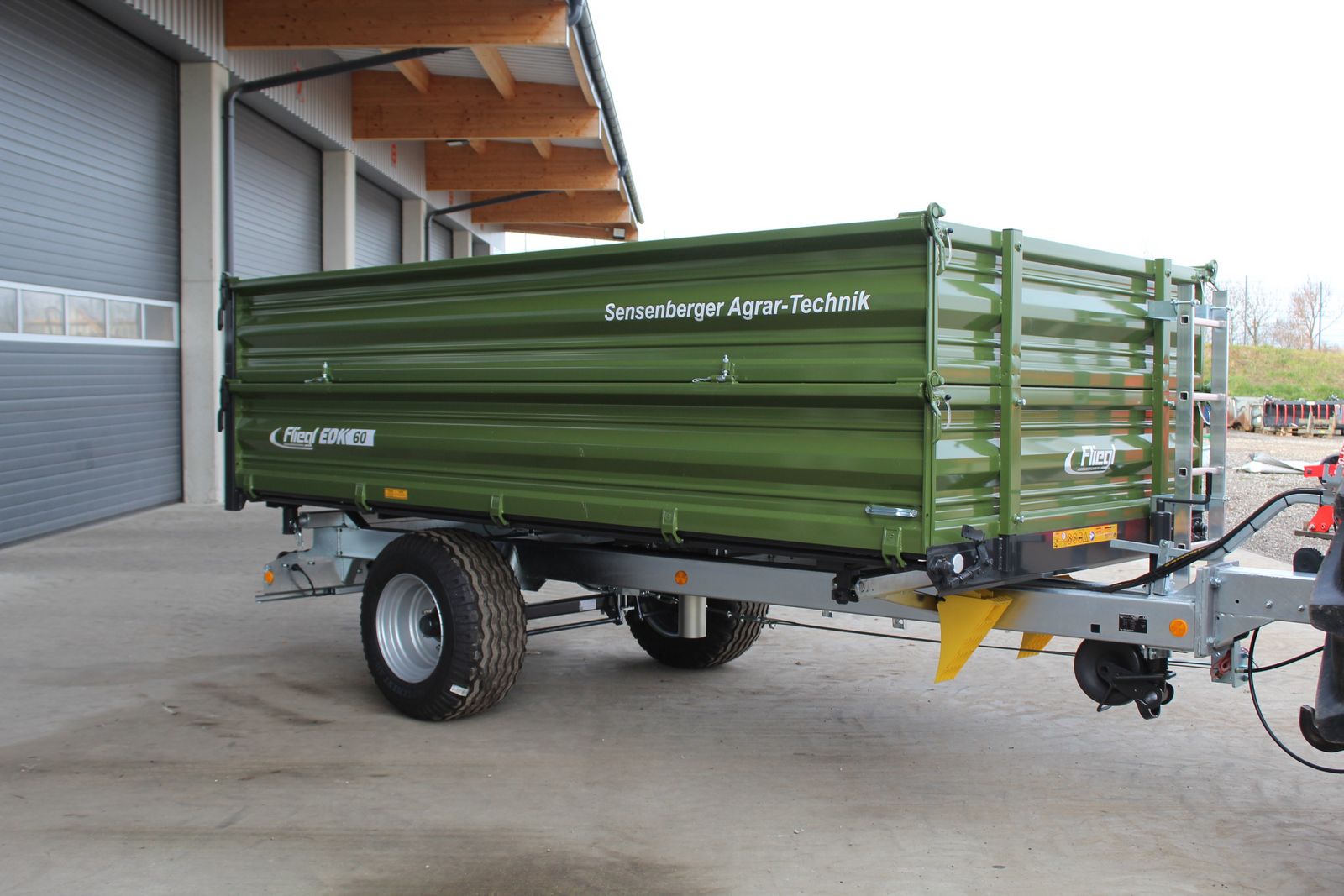 Fliegl Einachs-Dreiseitenkipper EDK 60 FOX 2