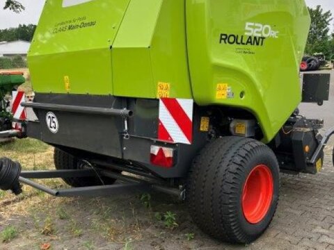 <strong>CLAAS ROLLANT 520 RC</strong><br />