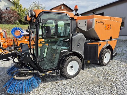 Sonstige MULTIHOG CV 350 Kehrmaschine Geräteträger Winter