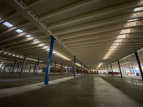 Sonstige 4.000 m² Lagerbühne Nedcon