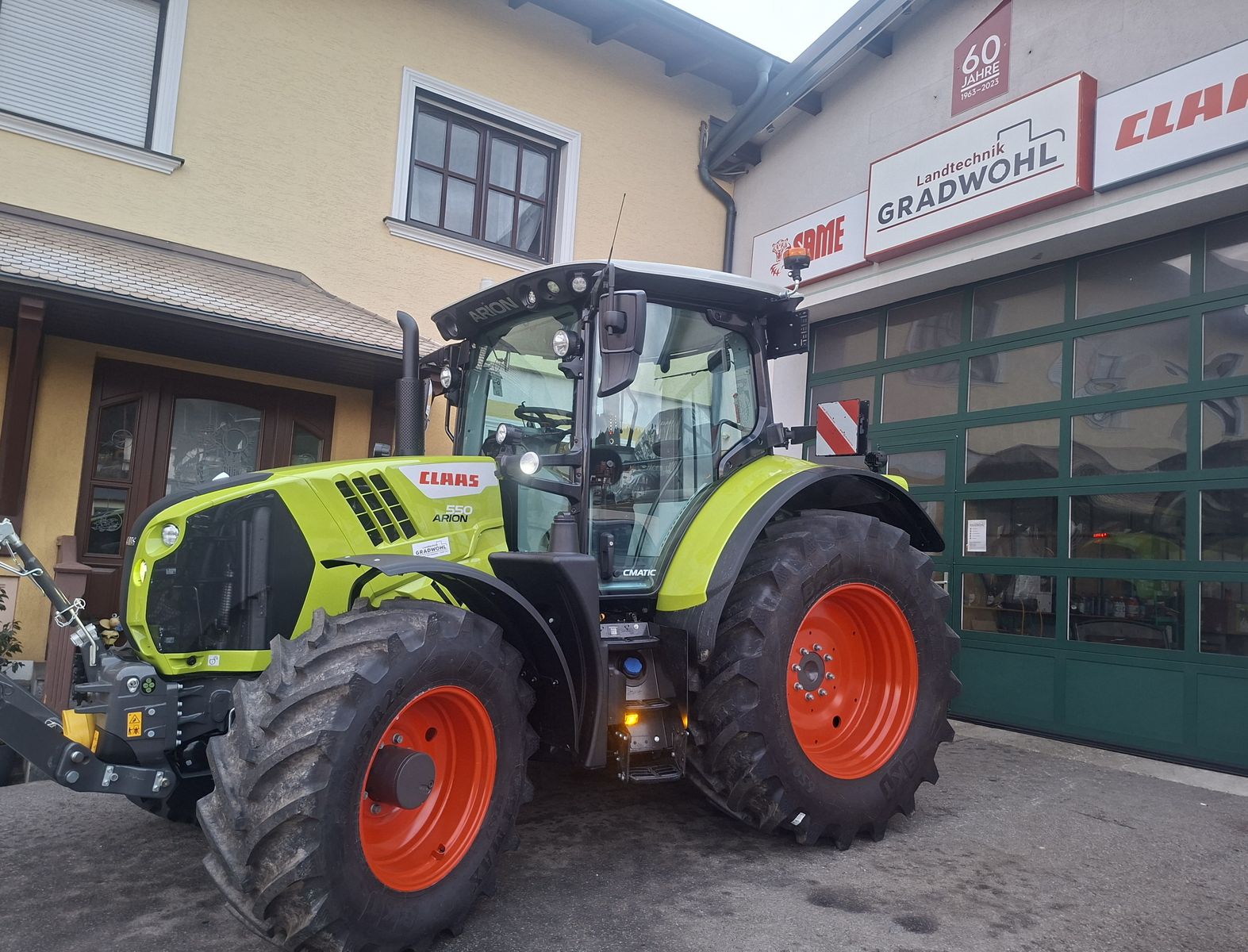 Claas Arion 550 CMATIC CEBIS 2