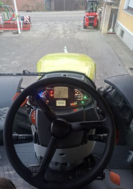 Claas Arion 550 CMATIC CEBIS