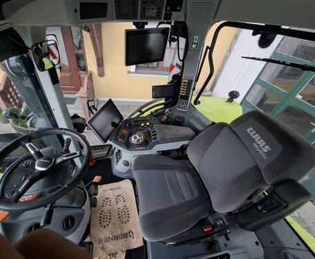 Claas Arion 570 CMATIC CEBIS