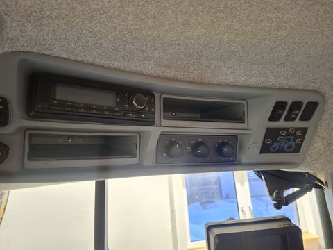 New Holland T6.180 Auto Command SideWinder II