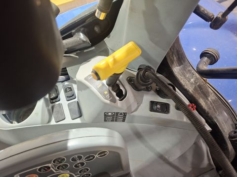 New Holland T6.180 Auto Command SideWinder II