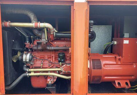 Sonstige Iveco Motor mit Mase Generator