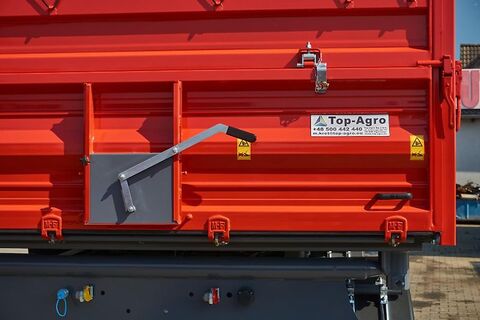 Metal-fach Anhänger  T711/1 8 T Dreiseitenkipper
