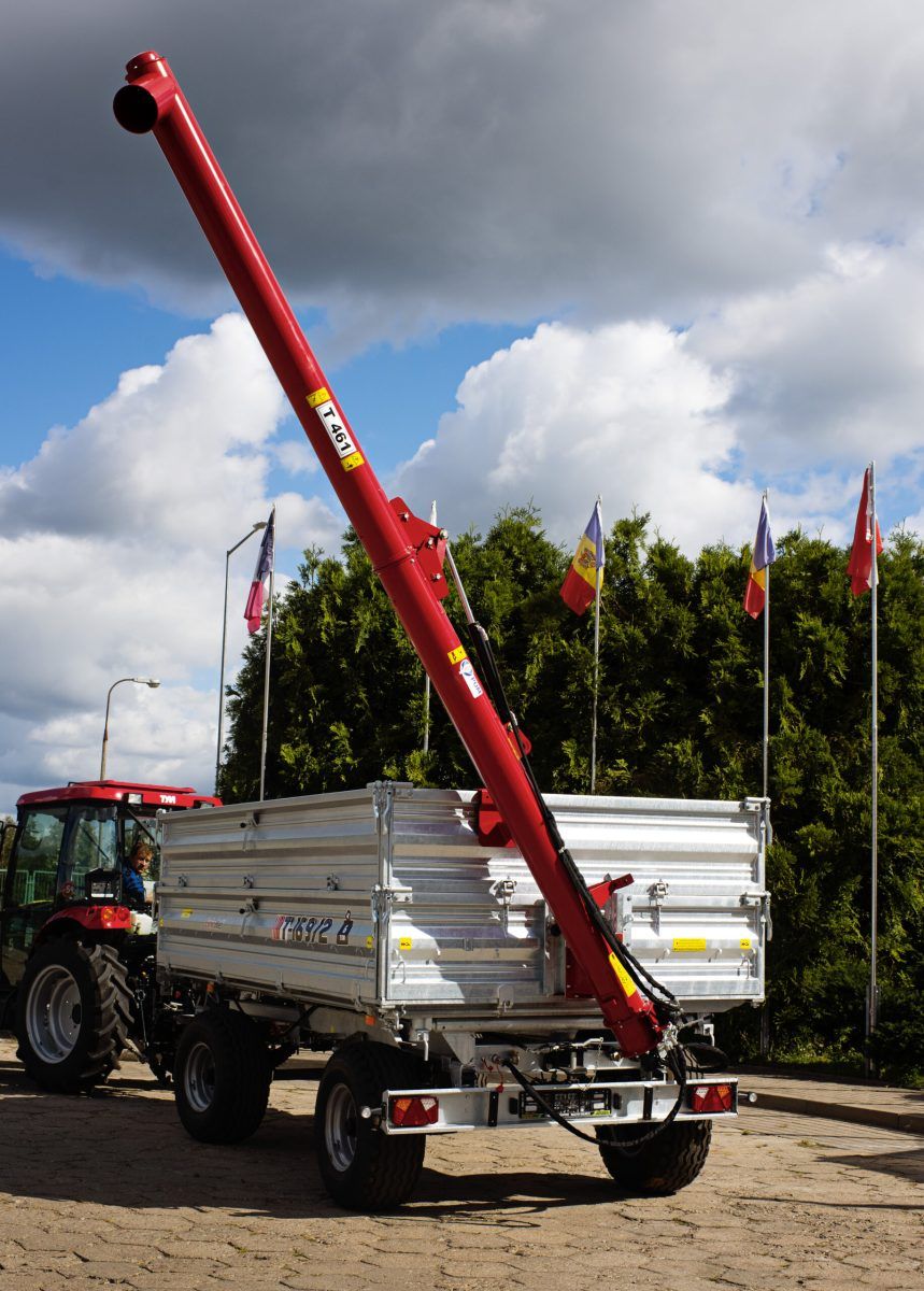 Überladeschnecke mit hydraulischem Antrieb T461 2