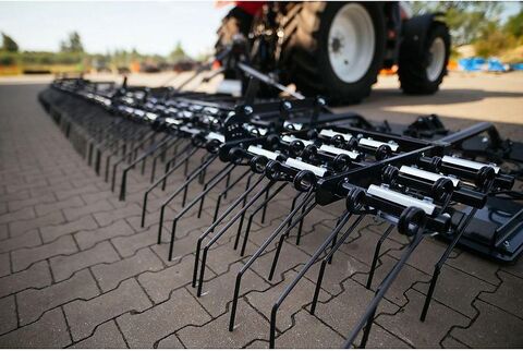 Wiesen- Striegel 8m 2