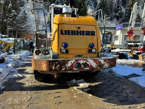Liebherr L 556 2