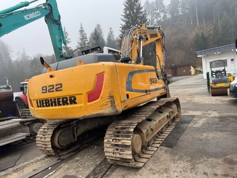 Liebherr R922 2