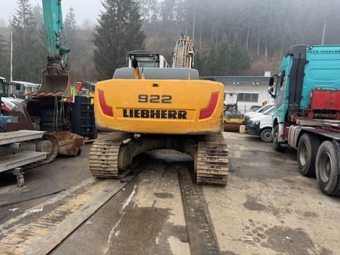 Liebherr R922 3