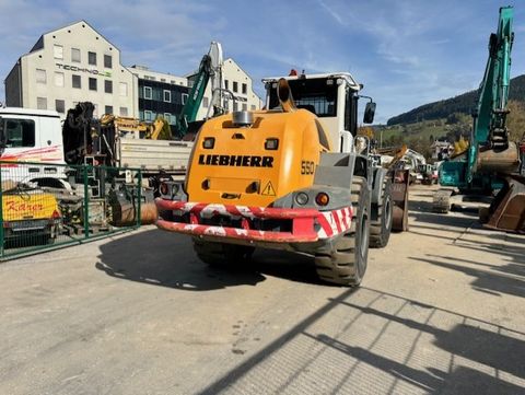 Liebherr L550 3