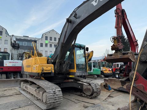 Volvo  EC240BNLC