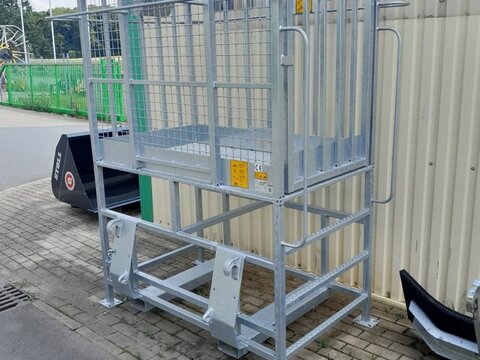 Fliegl Arbeitsbühne