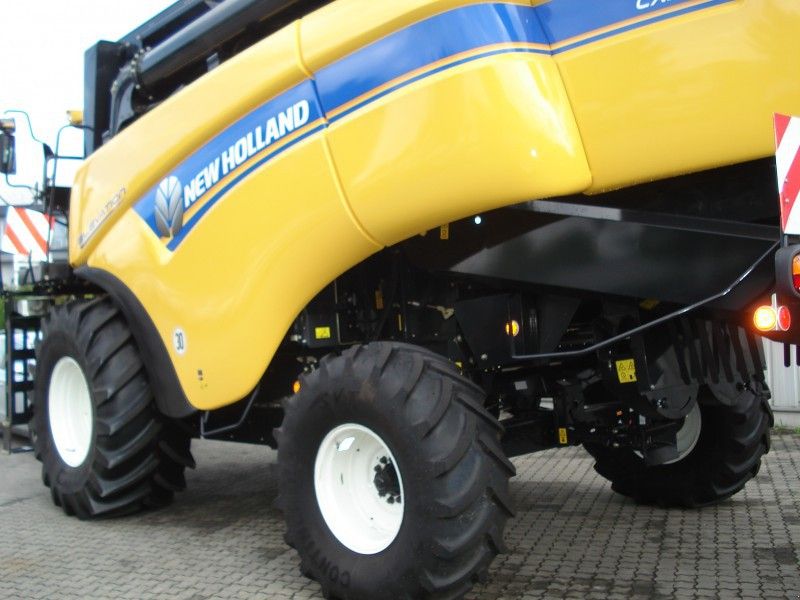 New Holland CX 5090 Elevation Modell 15' Triple Clean 3
