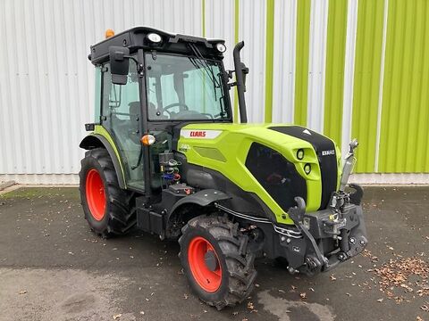 Claas NEXOS 240 M 3