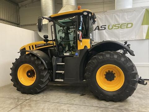 JCB Fastrac 4220