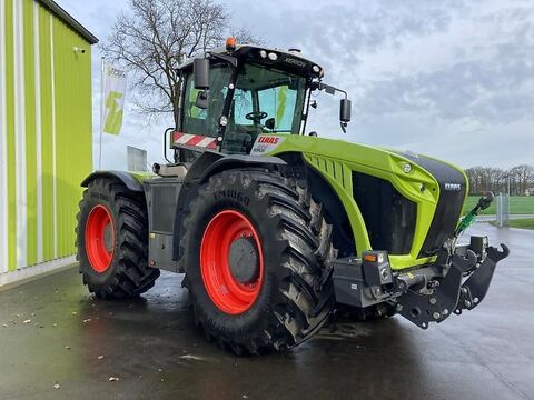 Claas XERION 4200 TRAC VC 3