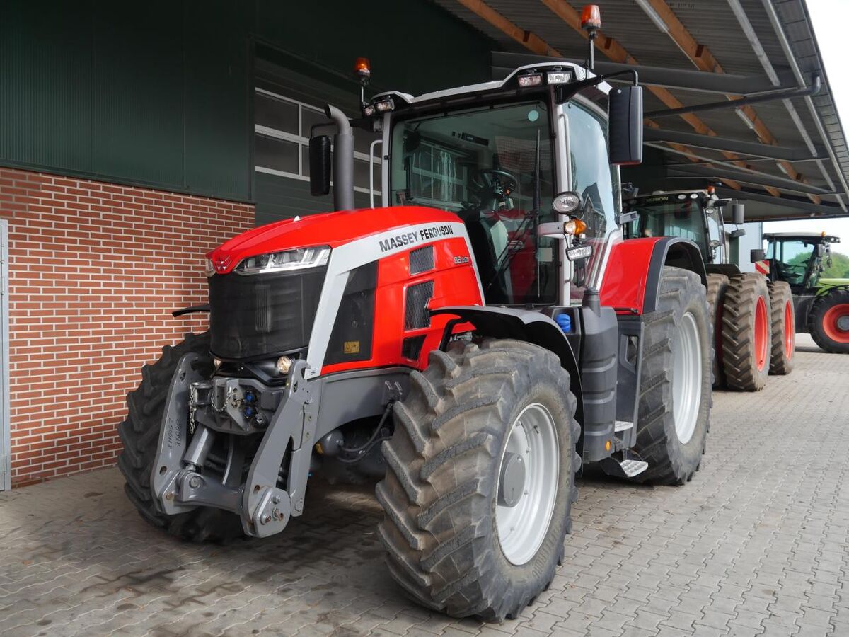 Massey Ferguson 8S.225 Dyna-7 3