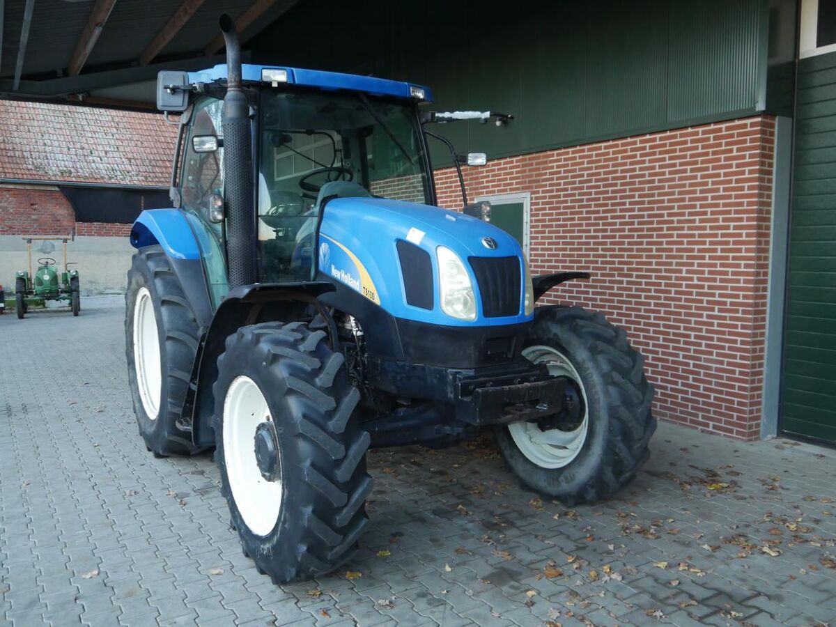 New Holland TSA 100 3