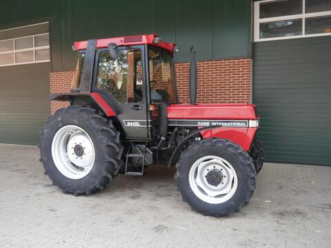 Case IH 844 XL