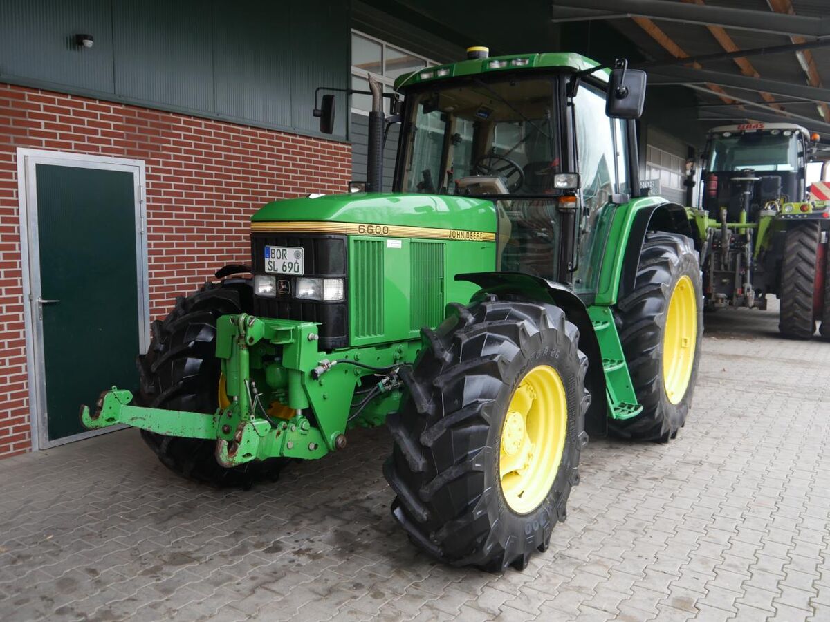 John Deere 6600 + Fieldbee RTK + Pflegeräder 3