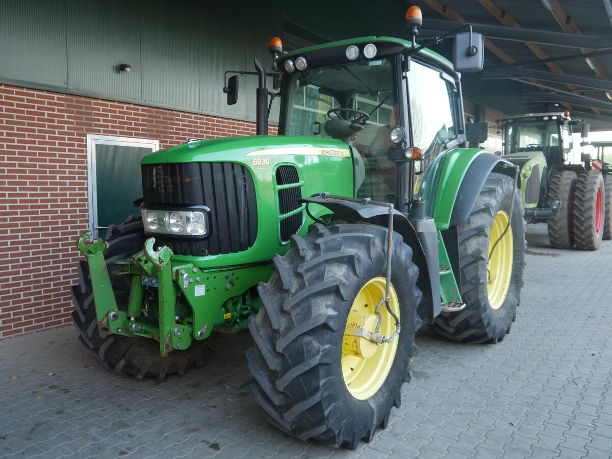 John Deere 6930 Premium Autopowr 3