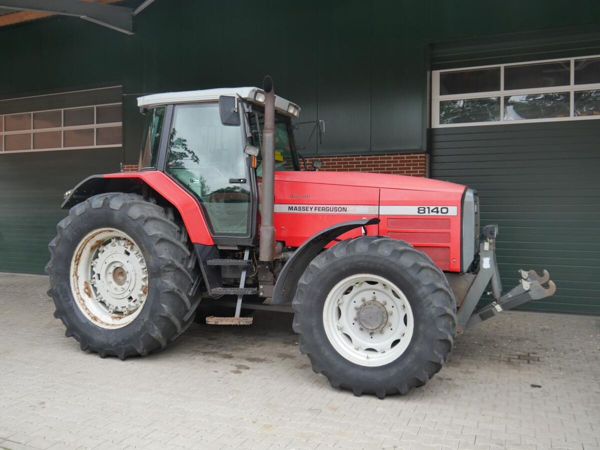 Massey Ferguson 8140 **Differential defekt** 1