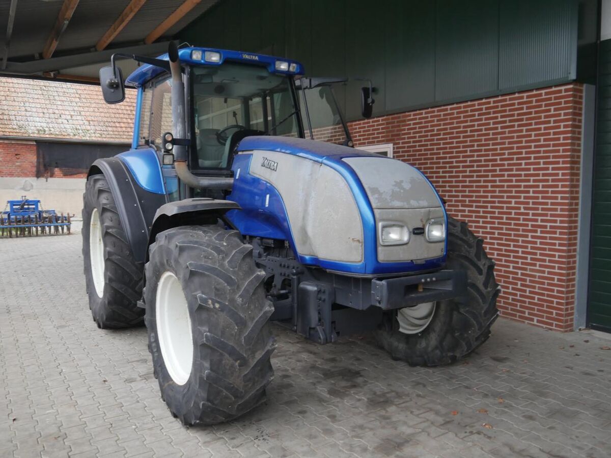 Valtra T130 2