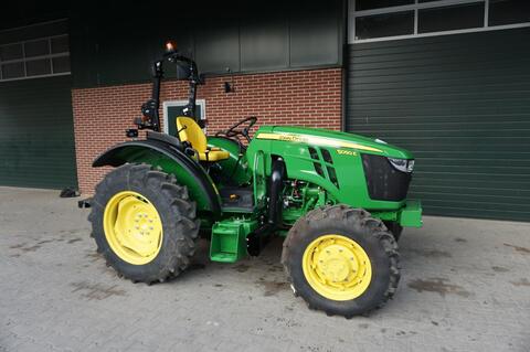 John Deere 5050E Neu