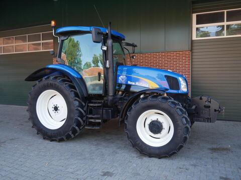 New Holland TSA 135